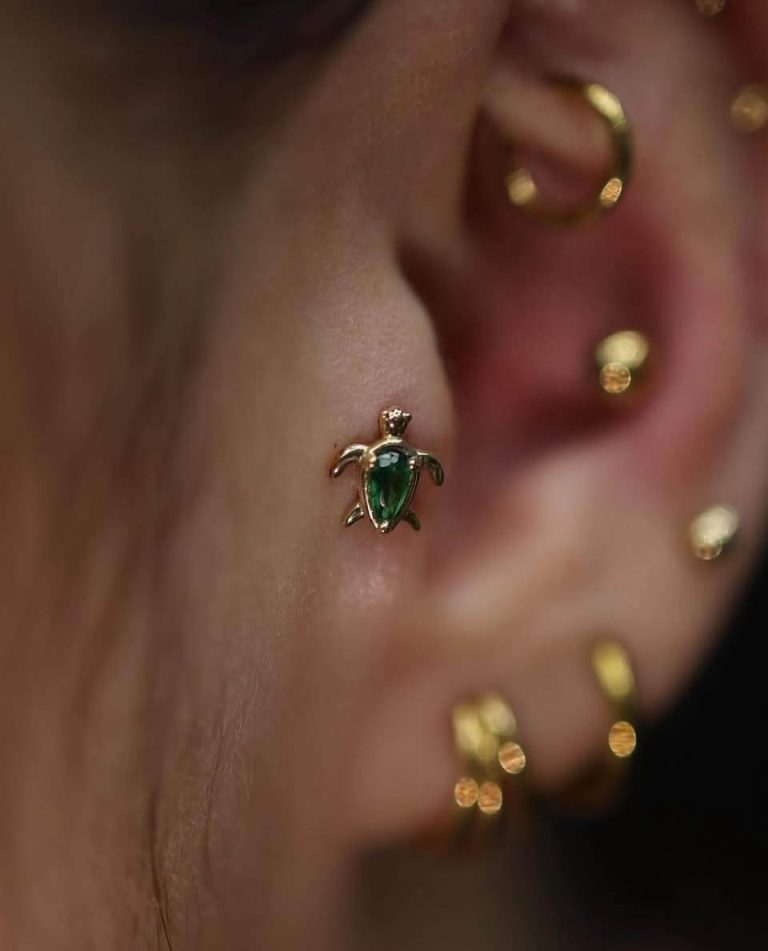 Black Heart Body Piercing at Black Temple Tattoo Cairns professional body piercing studio with premium jewellery and experienced piercers in Cairns